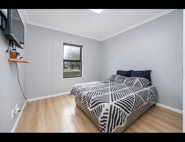 2 BEDROOM APARTMENT FOR SALE IN SILVER OAKS